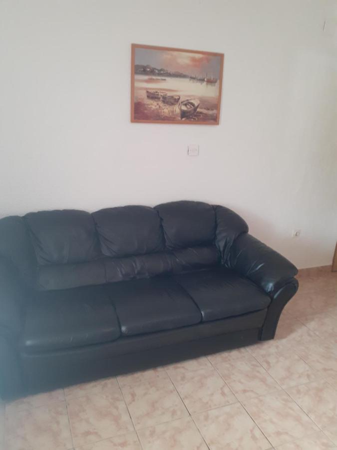 Apartments Mara Bela Karlobag Dış mekan fotoğraf
